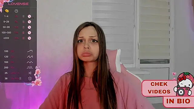 Snapshot of shy_melony chatting on October 13, 7:03 pm shy melony online show from October 13, 7:03 pm