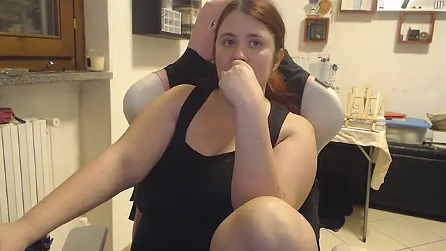Snapshot of valerysexy chatting on October 14, 9:04 pm valerysexy online show from October 14, 9:04 pm