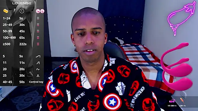 Snapshot of mrjhon26 chatting on January 22, 11:32 pm mrjhon26 online show from January 22, 11:32 pm