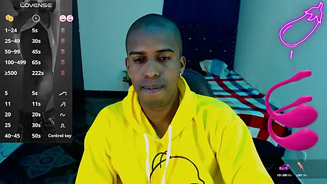 Snapshot of mrjhon26 chatting on January 23, 1:02 pm mrjhon26 online show from January 23, 1:02 pm