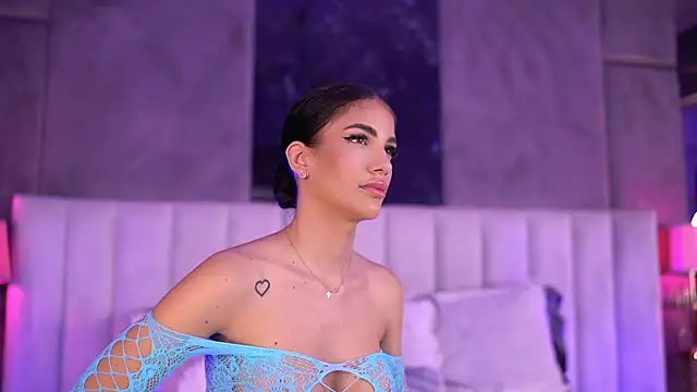 RaisaKali online show from October 25, 4:02 pm