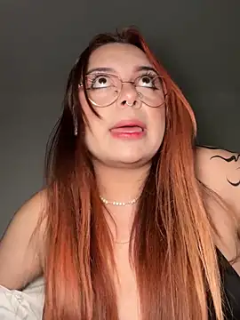 Snapshot of NatyOlson chatting on November 23, 2:44 am NatyOlson online show from November 23, 2:44 am