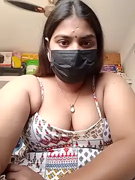 Hotmilfxox online show from January 23, 8:15 am