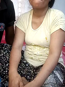 Snapshot of Desi_Best_Anal chatting on February 1, 8:08 am Desi Best Anal online show from February 1, 8:08 am