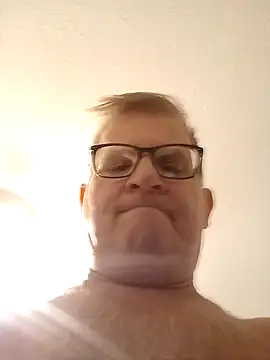 J83560Jason online show from October 3, 4:15 pm