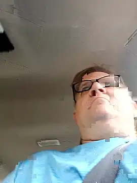 J83560Jason online show from June 7, 11:08 pm