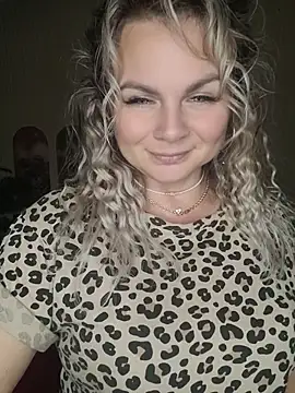 candy queeen online show from July 2, 6:58 pm