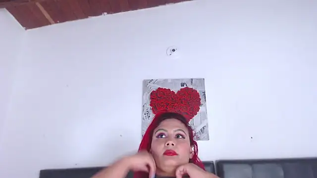 Amara Red online show from October 17, 3:25 pm