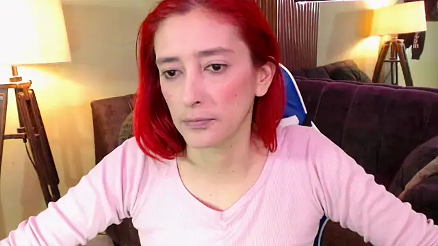 Snapshot of Ruby_Your_Milf chatting on March 13, 6:58 pm Ruby Your Milf online show from March 13, 6:58 pm