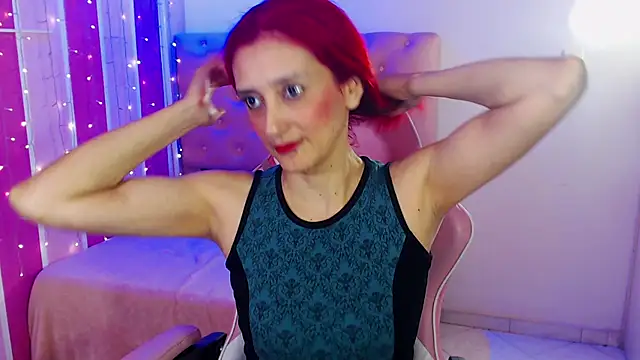 Ruby Your Milf online show from May 22, 7:41 pm