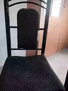 Snapshot of malayali_kunna chatting on January 17, 5:11 am malayali kunna online show from January 17, 5:11 am