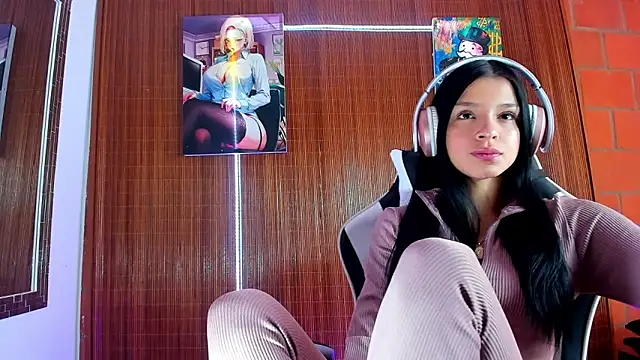 Zoee babygirl online show from February 17, 4:35 pm