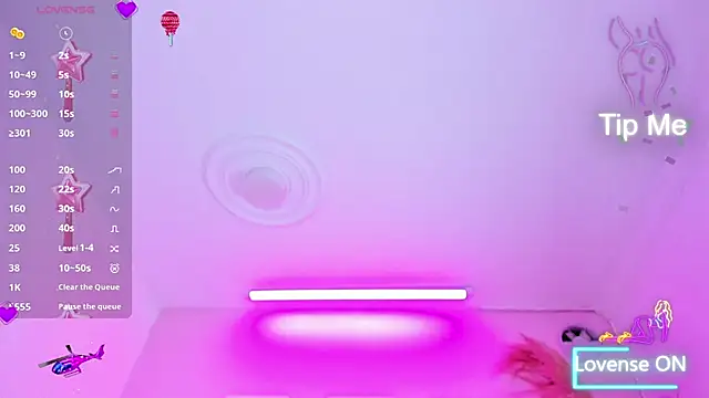 Snapshot of EIMY_BRIGHT chatting on September 30, 3:44 am EIMY BRIGHT online show from September 30, 3:44 am