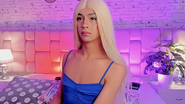 Snapshot of Ari_sunshine_ chatting on December 27, 10:16 pm Ari sunshine  online show from December 27, 10:16 pm