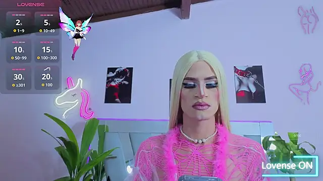 money Ts  online show from October 31, 12:22 am