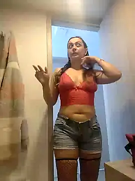 Snapshot of natalie_cowens chatting on February 14, 6:19 pm natalie cowens online show from February 14, 6:19 pm