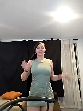 Snapshot of natalie_cowens chatting on February 27, 3:25 am natalie cowens online show from February 27, 3:25 am