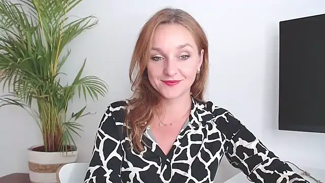 Snapshot of AliciaDesire chatting on October 23, 12:59 pm AliciaDesire online show from October 23, 12:59 pm