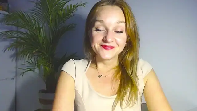 Snapshot of AliciaDesire chatting on November 25, 2:28 pm AliciaDesire online show from November 25, 2:28 pm