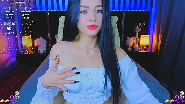 KitnissKiss online show from November 22, 7:07 am