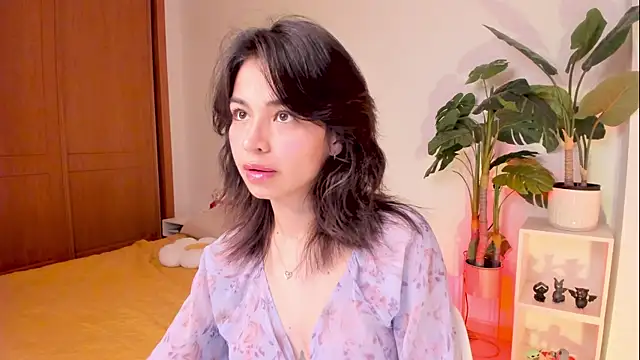 Adriennesexxx online show from March 10, 4:57 pm