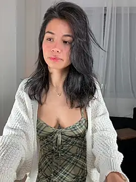 Adriennesexxx online show from May 1, 10:20 am