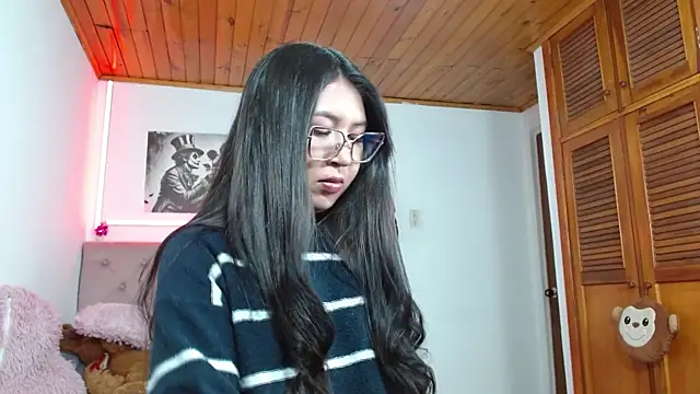 tifanny-squirt online show from October 26, 4:29 am