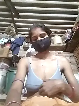 Snapshot of Ritu-0143 chatting on April 10, 3:45 am Ritu-0143 online show from April 10, 3:45 am