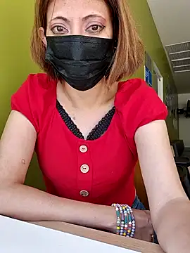 Snapshot of Lunababymylove chatting on March 4, 10:05 pm Lunababymylove online show from March 4, 10:05 pm