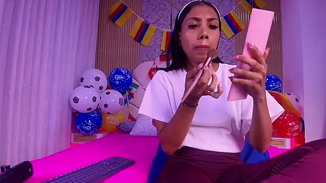Snapshot of nata_luna chatting on July 2, 7:20 pm nata luna online show from July 2, 7:20 pm