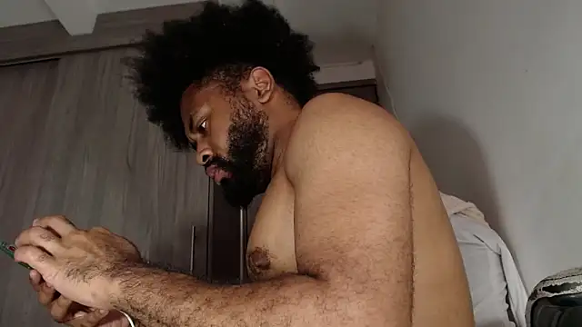 KaelMoreau online show from March 11, 7:36 pm