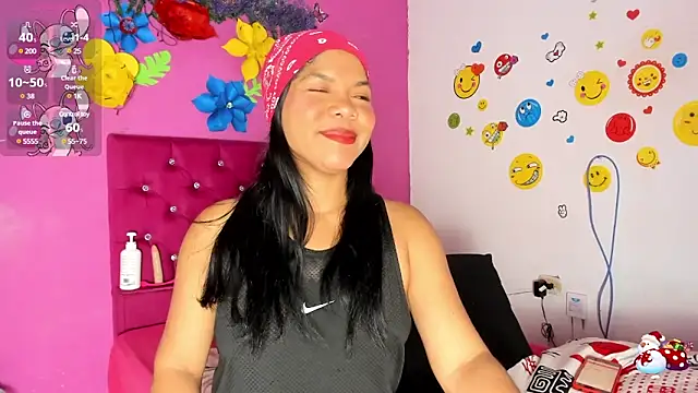 DIORA Latina online show from December 12, 3:21 am