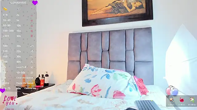 Vahiolet smith online show from March 12, 3:01 am