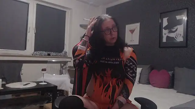 EiskalterEngel74 online show from February 15, 9:48 pm