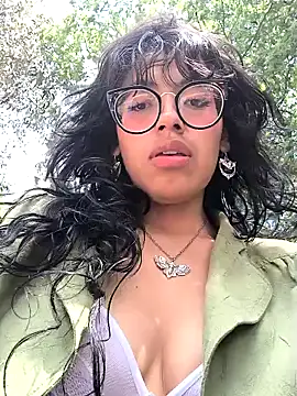 Snapshot of Fun_Everywhere chatting on January 30, 4:55 pm Fun Everywhere online show from January 30, 4:55 pm