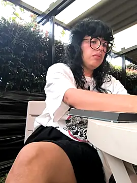 Snapshot of Fun_Everywhere chatting on October 3, 9:12 pm Fun Everywhere online show from October 3, 9:12 pm