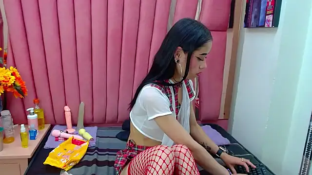 AnnySweett  online show from January 29, 7:11 pm