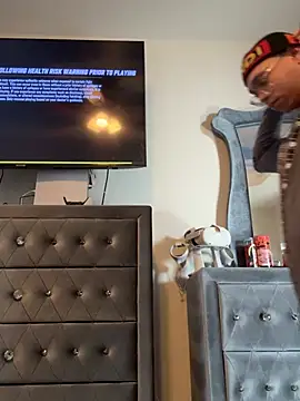 Snapshot of BubbaATL chatting on February 17, 8:36 pm BubbaATL online show from February 17, 8:36 pm