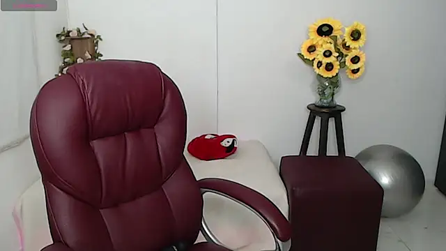 Ghada milf online show from March 11, 11:22 pm