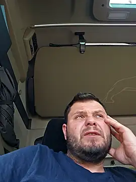 Rocky ktm31 online show from April 2, 1:09 pm