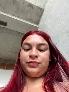 Snapshot of MiaLujan_ chatting on February 23, 1:32 pm MiaLujan online show from February 23, 1:32 pm