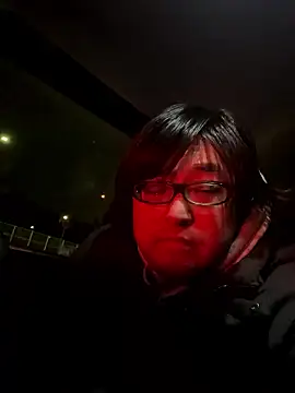 yuuki198912 online show from January 12, 11:59 am