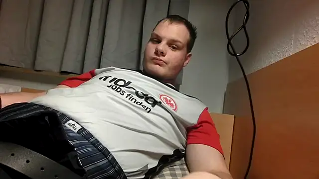 Nicolasjlhkjzl online show from April 20, 7:59 pm