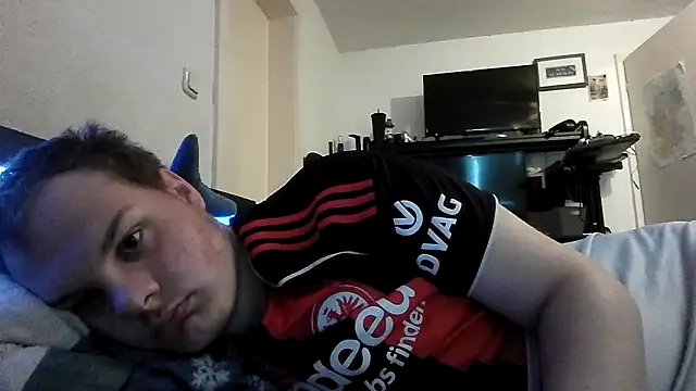 Nicolasjlhkjzl online show from May 29, 8:34 am