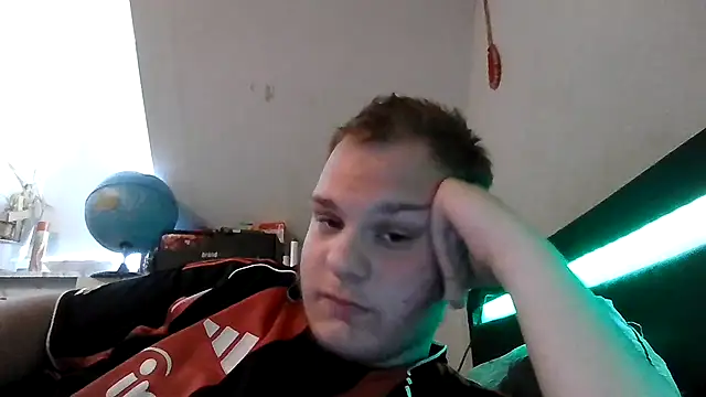 Nicolasjlhkjzl online show from July 26, 2:46 pm