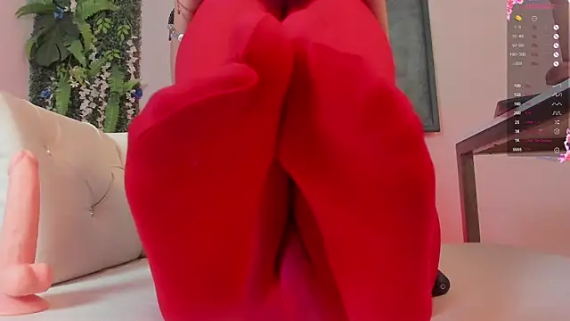 Snapshot of Camilaperson chatting on January 19, 1:12 pm Camilaperson online show from January 19, 1:12 pm