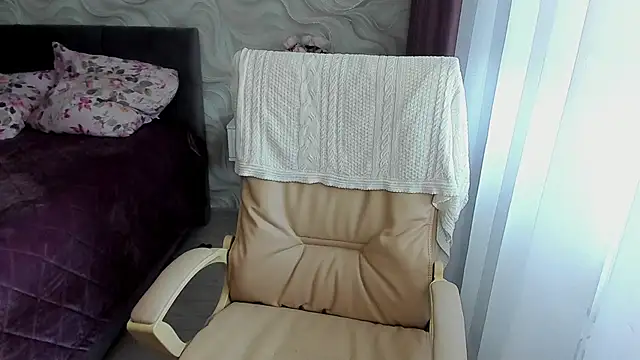 Snapshot of Kendra_SXY chatting on May 13, 2:53 am Kendra SXY online show from May 13, 2:53 am