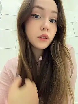 Snapshot of Peachy_Dream chatting on July 6, 4:09 pm Peachy Dream online show from July 6, 4:09 pm