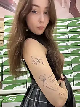 Snapshot of Peachy_Dream chatting on July 10, 3:36 pm Peachy Dream online show from July 10, 3:36 pm