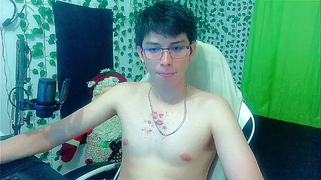 Andy gray online show from December 16, 12:26 am